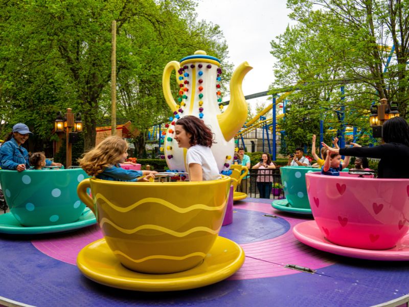 Exploring Kiddie Rides at Dutch Wonderland
