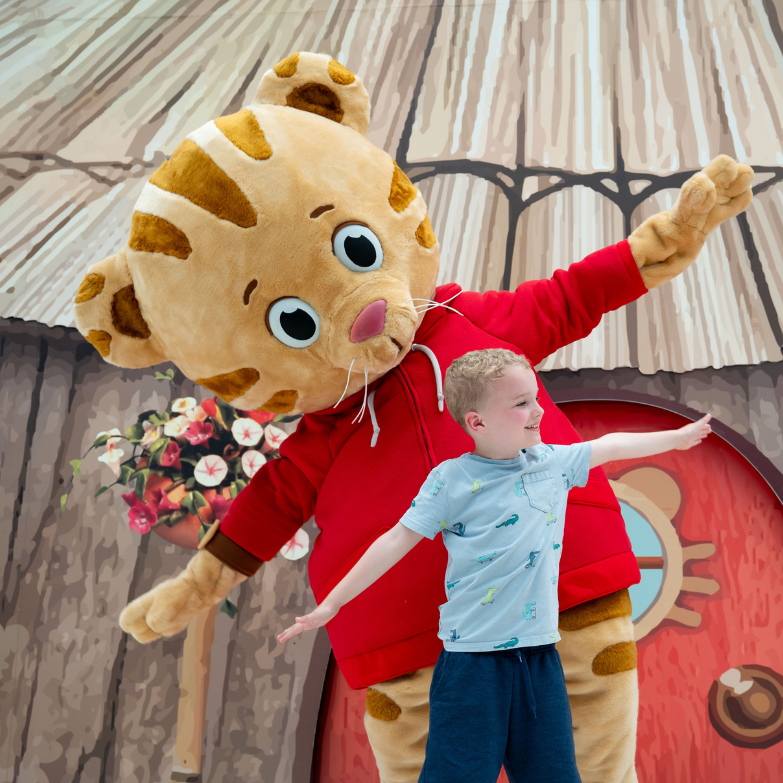 Daniel Tiger stage show